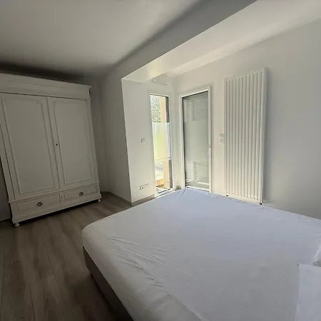 Les Oliviers Hébergement de vacances *